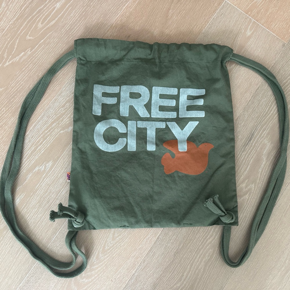 FREECITY X GAP COLLAB Sinch Bag / FREECITY Backpack Green - Picture 4 of 9